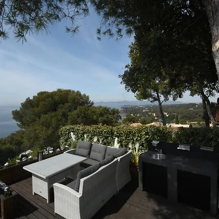 Camping Mobil Vue Sur - Racine 03 *